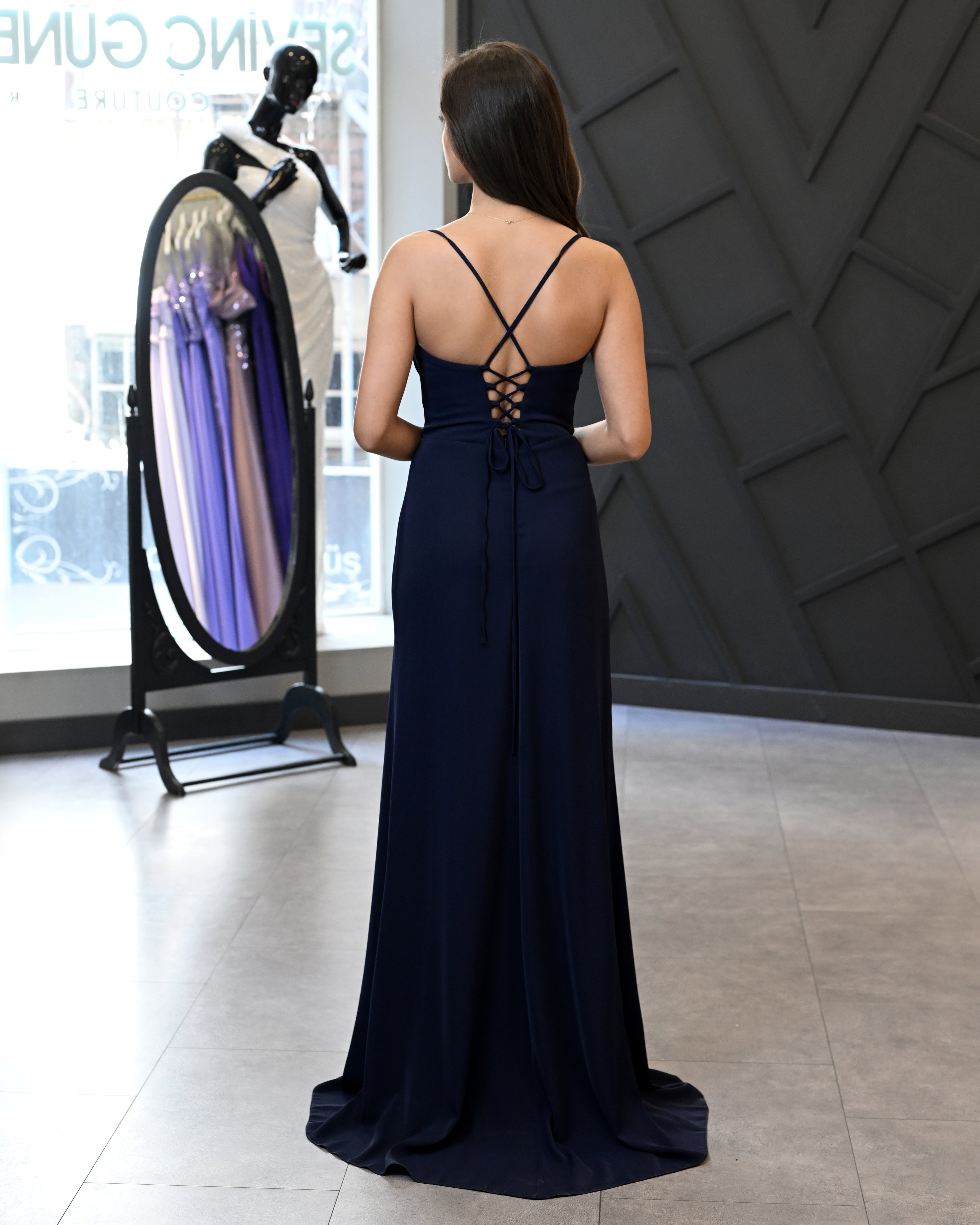 İnce Askılı Degaje Yaka Şifon Balık Uzun Abiye Elbise