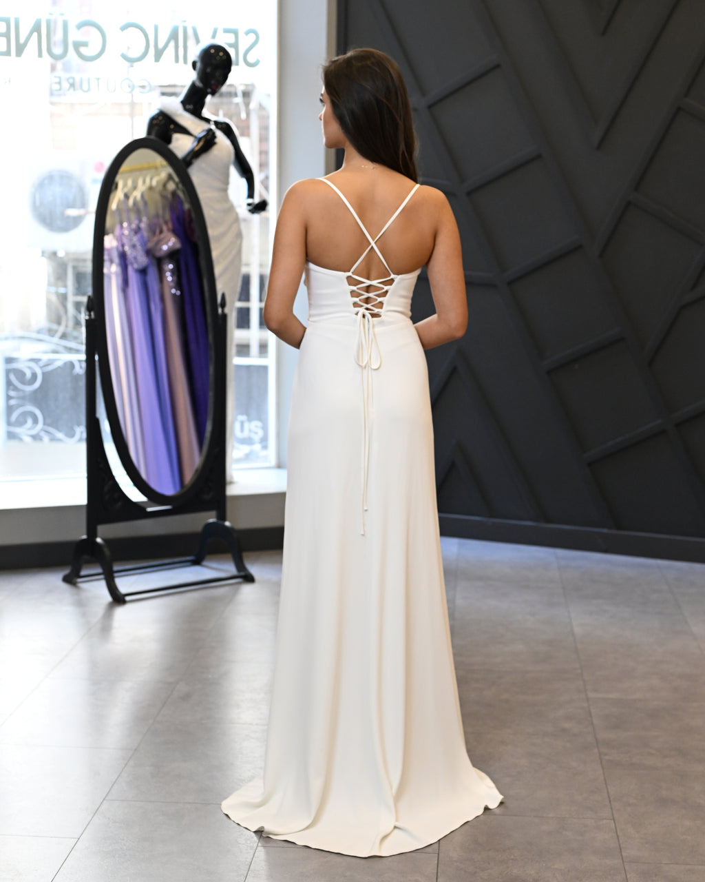 İnce Askılı Degaje Yaka Şifon Balık Uzun Abiye Elbise