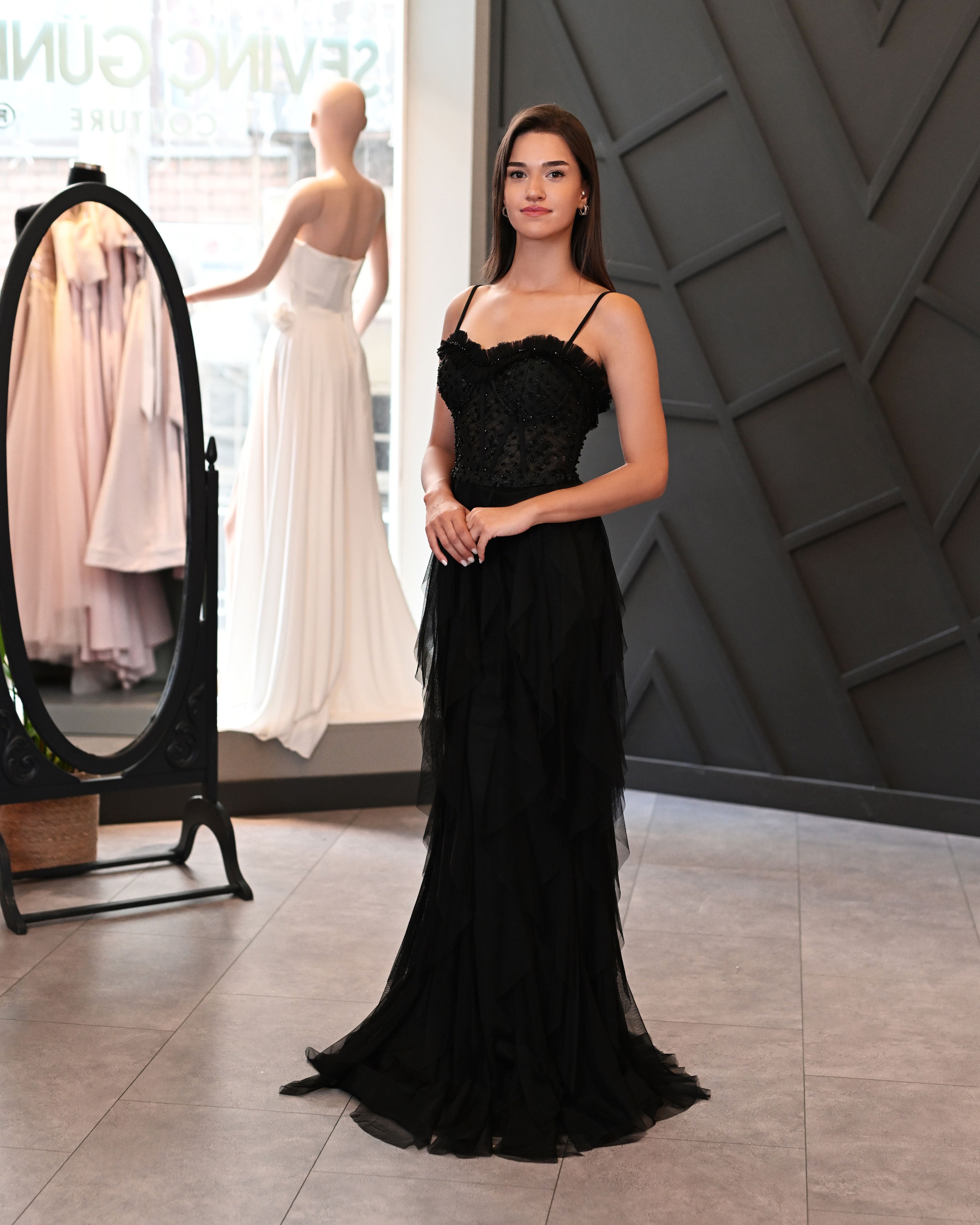 Askılı Dantelli Lazer Kesim Tül Etek Uzun Abiye Elbise