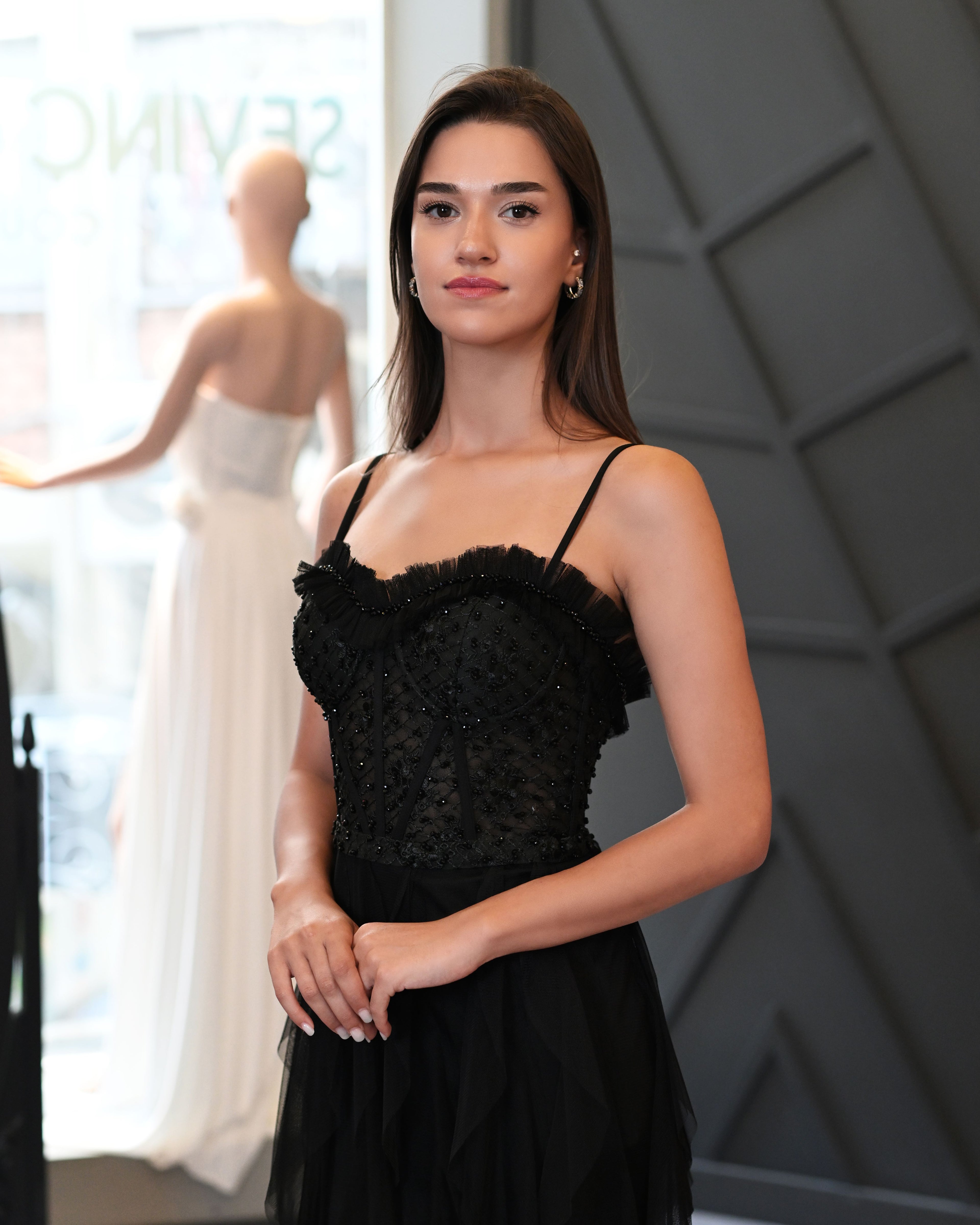 Askılı Dantelli Lazer Kesim Tül Etek Uzun Abiye Elbise