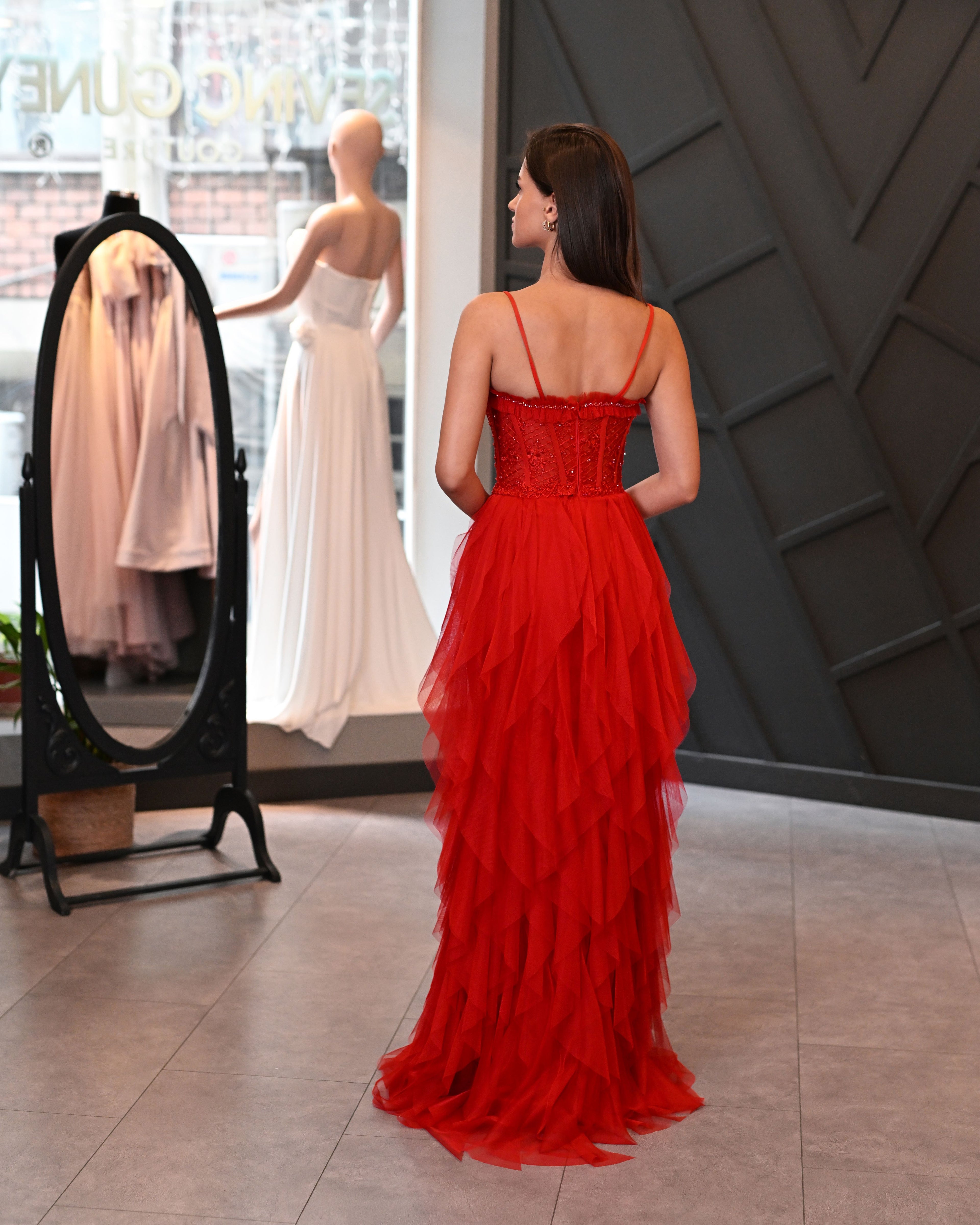 Askılı Dantelli Lazer Kesim Tül Etek Uzun Abiye Elbise