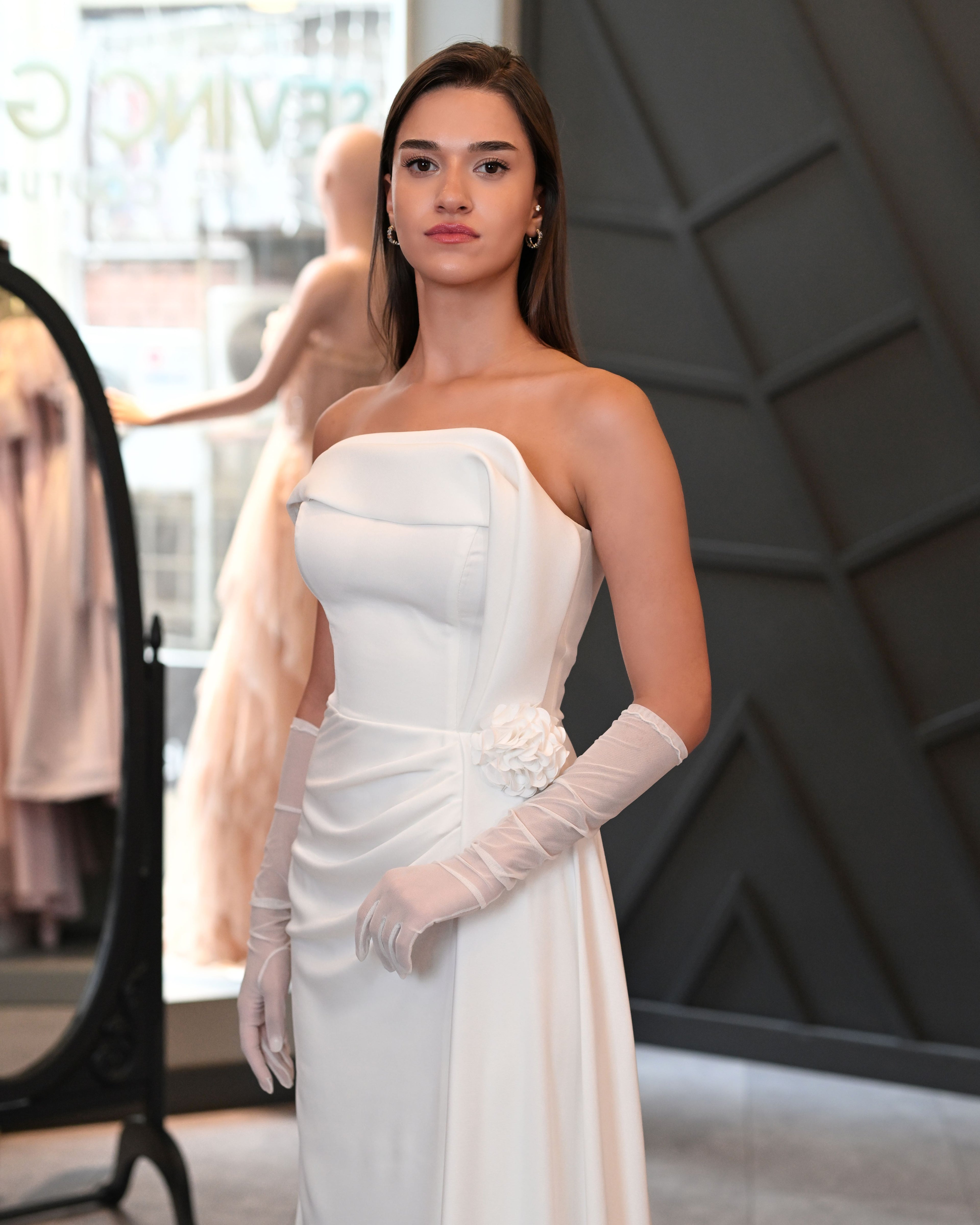 Straplez İnce Krep Uzun Abiye Elbise