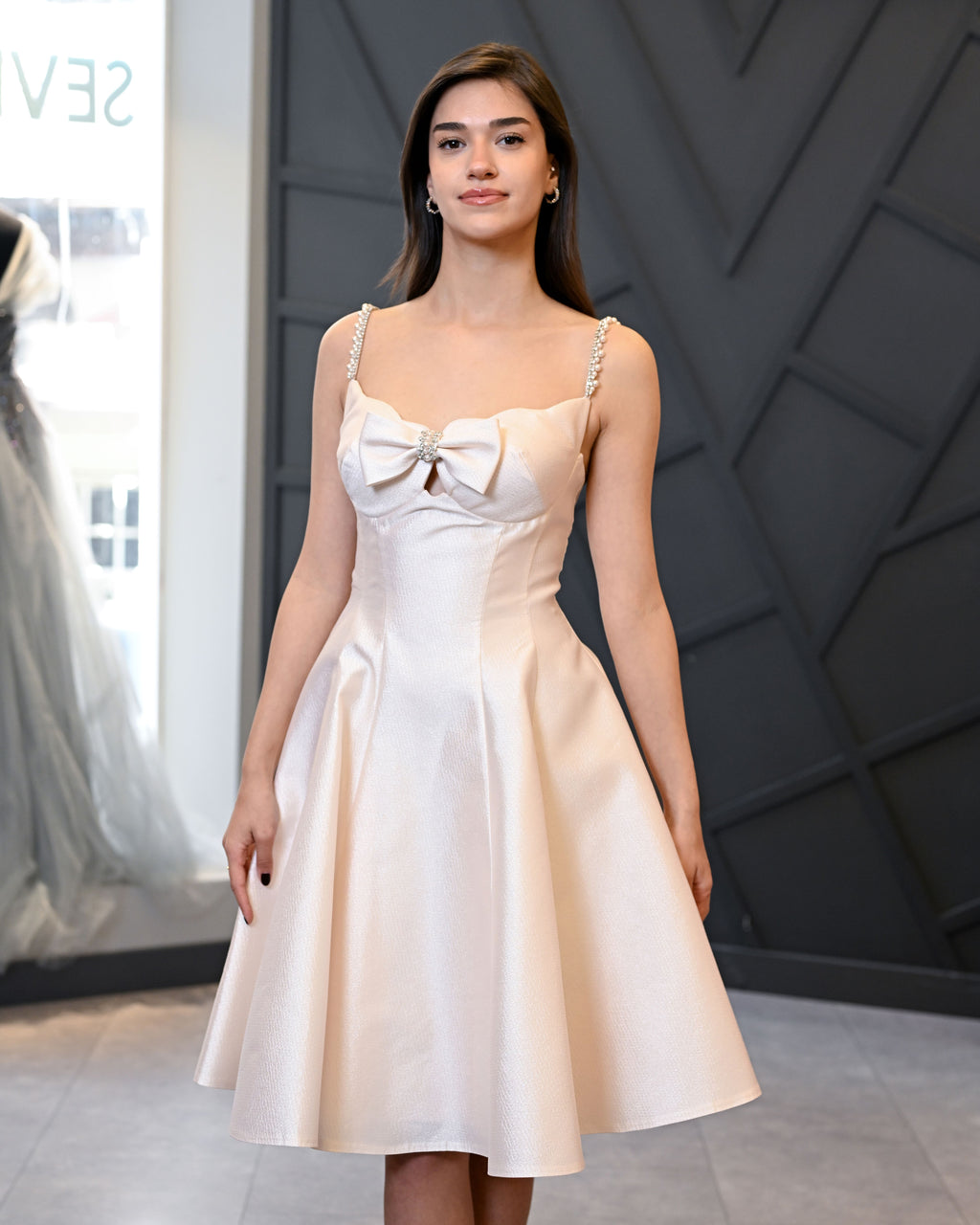 Askılı Diz AltıTaş İşleme Detaylı Abiye Elbise