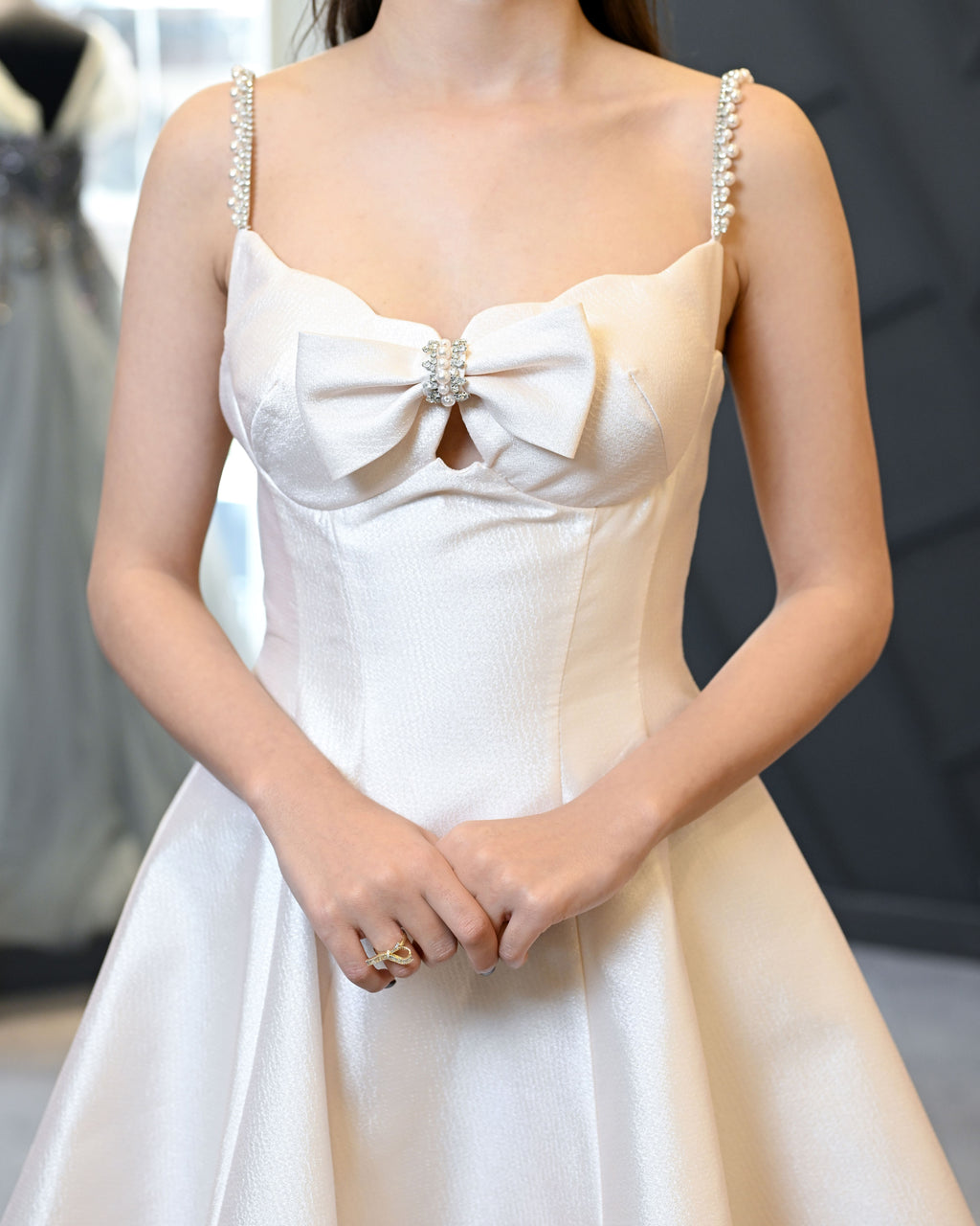 Askılı Diz AltıTaş İşleme Detaylı Abiye Elbise