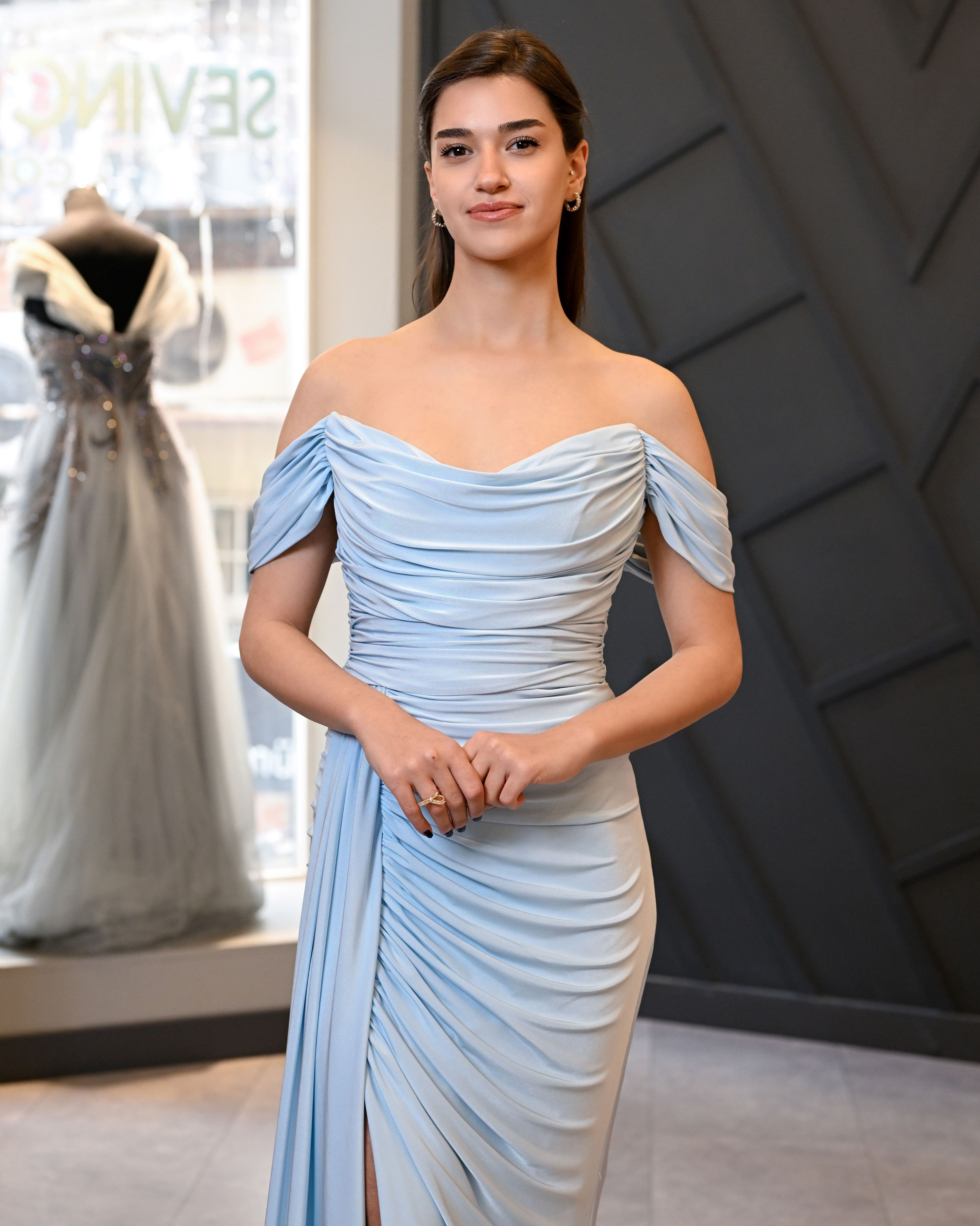 Düşük Kollu Jarse Kumaştan Balık Uzun Abiye Elbise