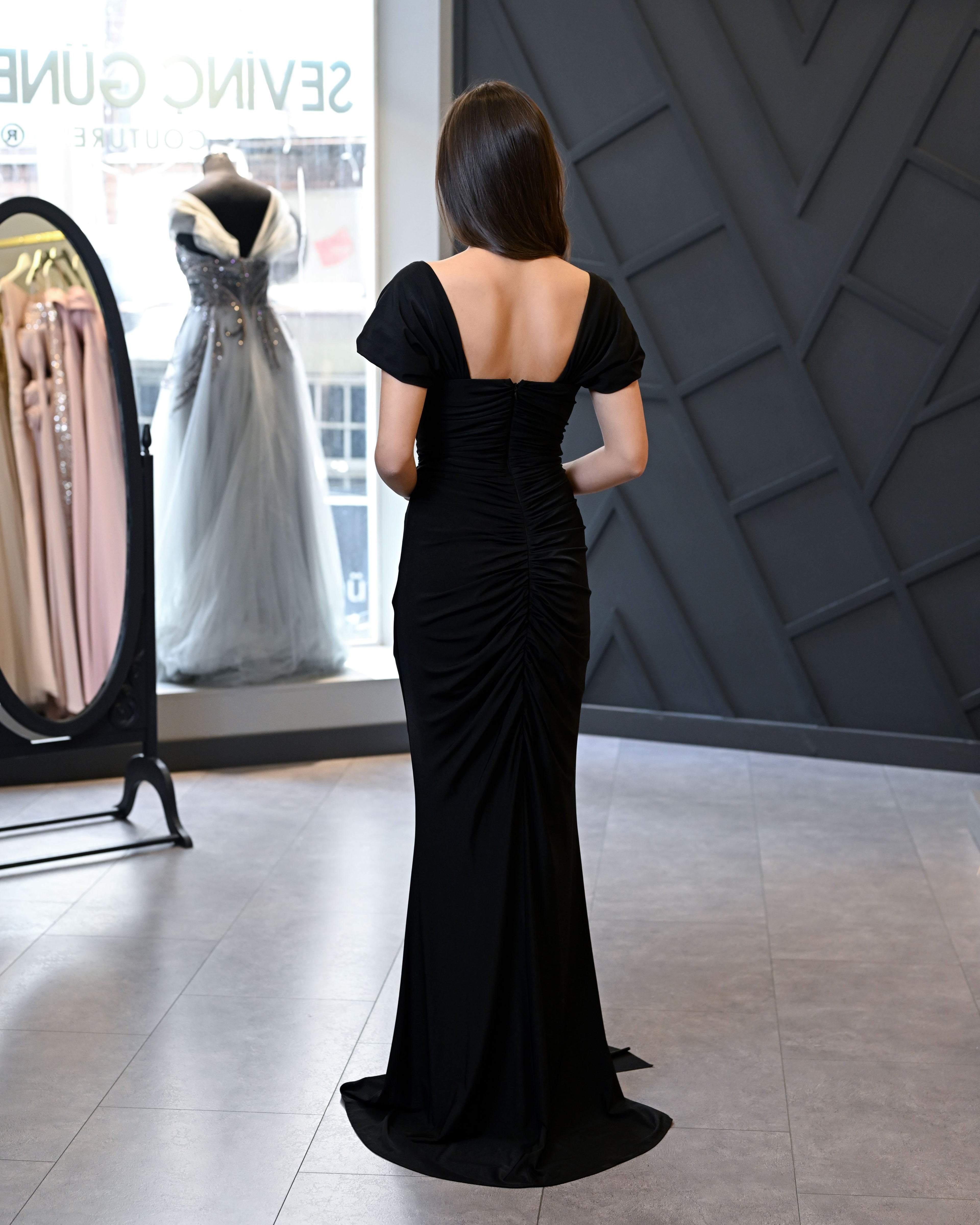 Düşük Kollu Jarse Kumaştan Balık Uzun Abiye Elbise