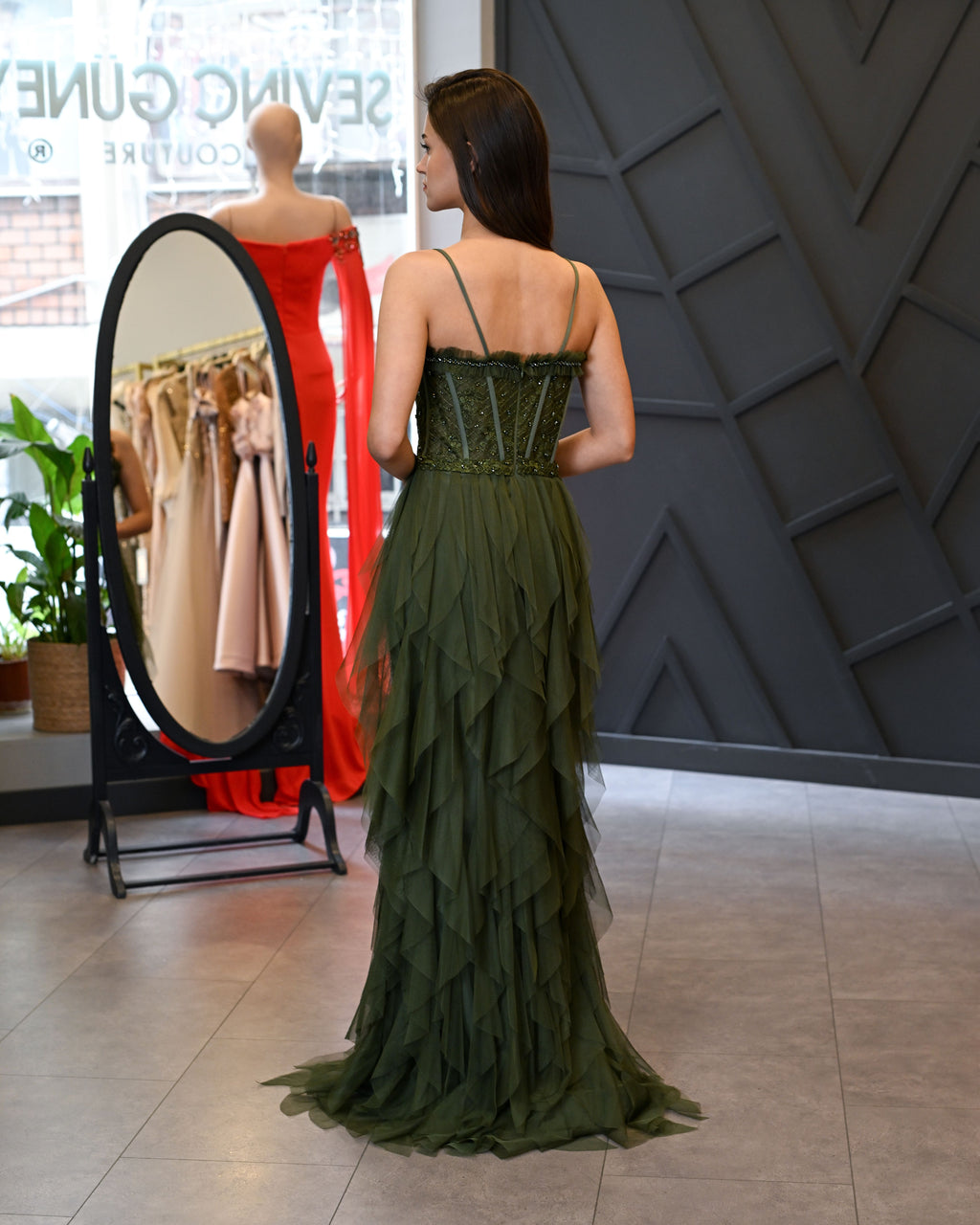 Askılı Dantelli Lazer Kesim Tül Etek Uzun Abiye Elbise