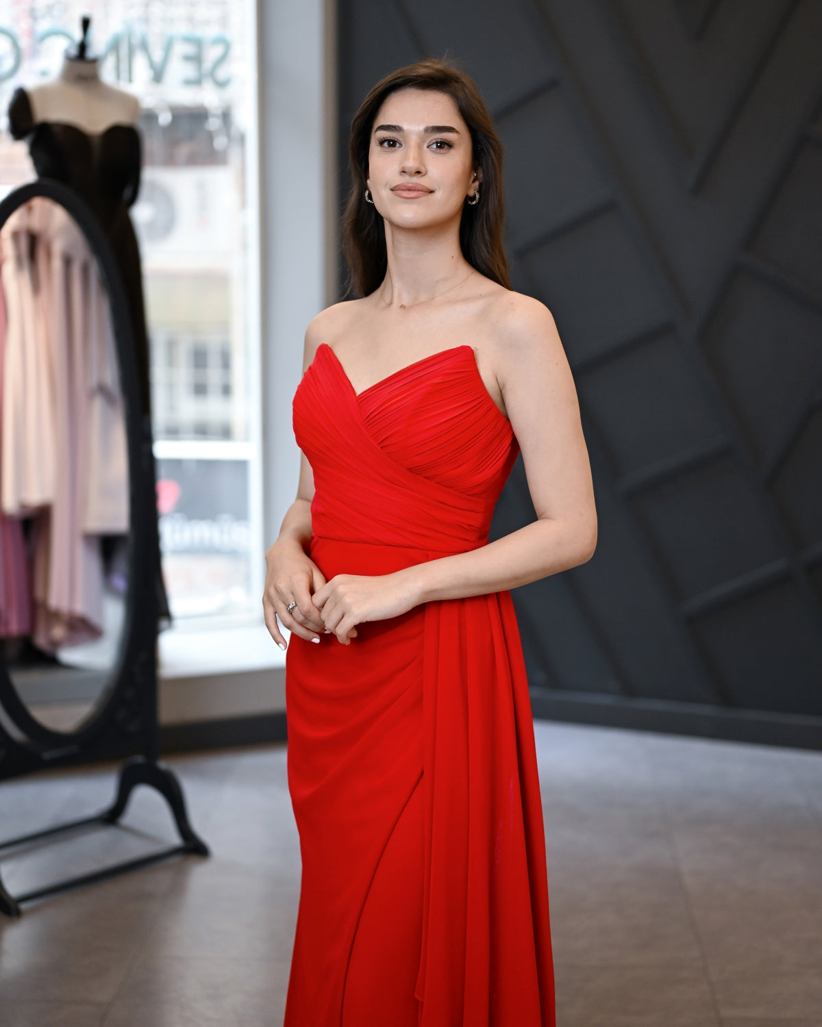 Straplez Drape Beden Sırt İp Bağlamalı Sifon Abiye Elbise