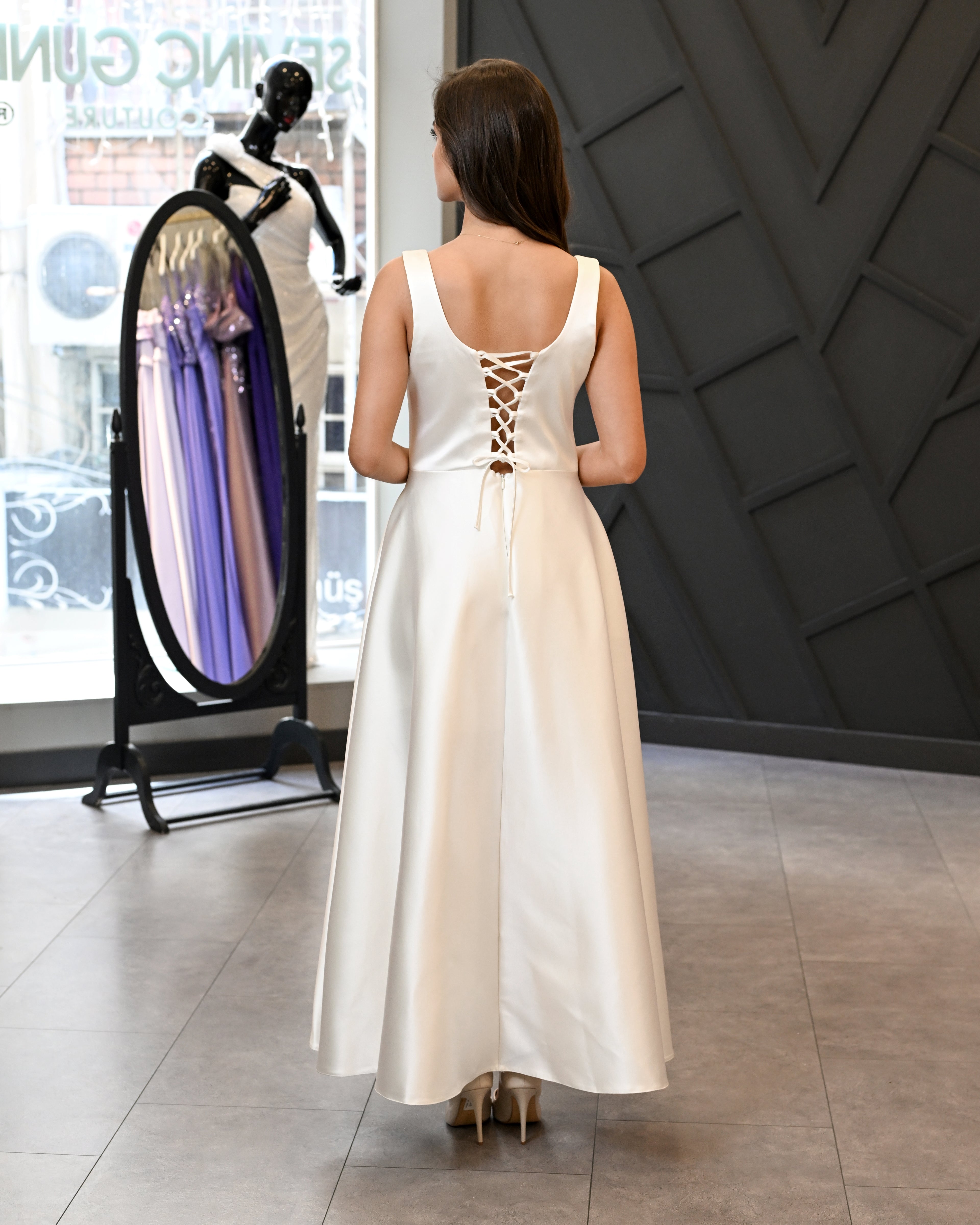 Kendinden Askılı Cepli Saten Midi Abiye Elbise